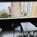 Flat Meireles Luzon 303