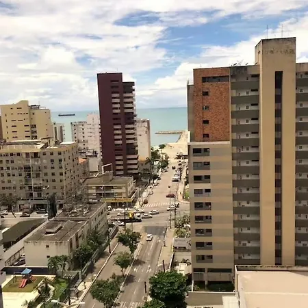 Flat Meireles Luzon 303