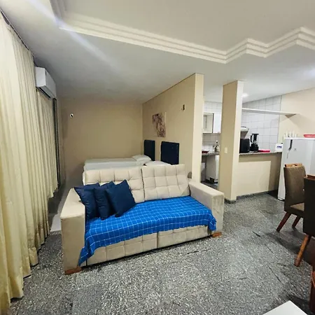 Flat Meireles Luzon 303 *