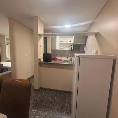 Flat Meireles Luzon 303