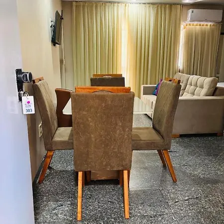 Flat Meireles Luzon 303 *